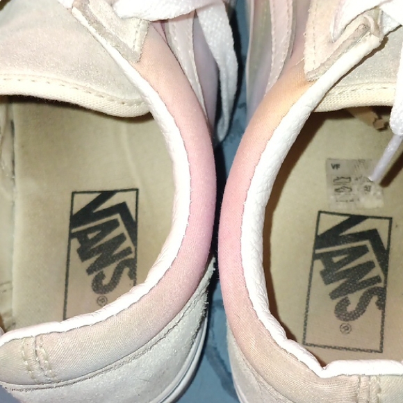 Women's Vans Preloved Multicolor Sneakers - Picture 10 of 10